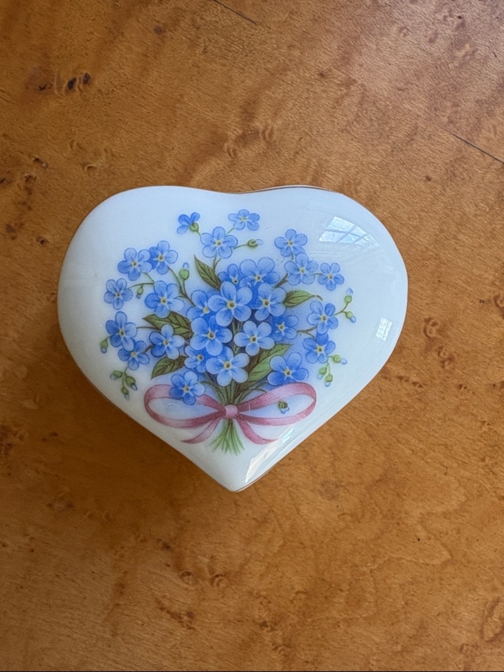 Heart-Shaped Floral Trinket Box in Blue